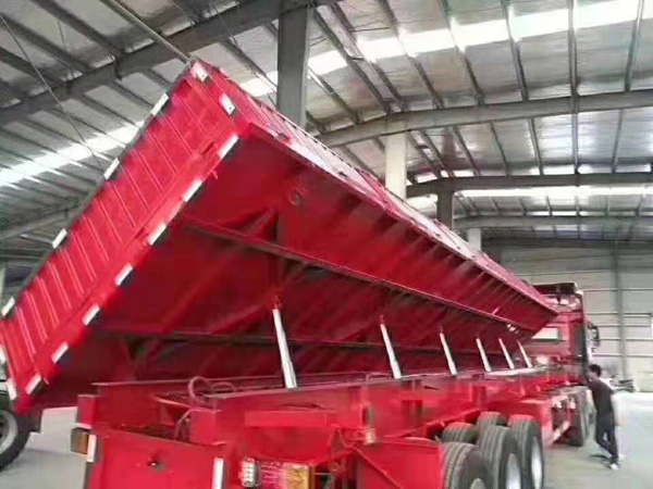 側翻自卸半掛車